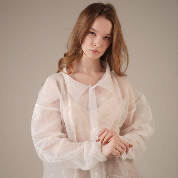 Халат медицинский на КНОПКАХ, 30 г/м2, XL (50 шт/кор)