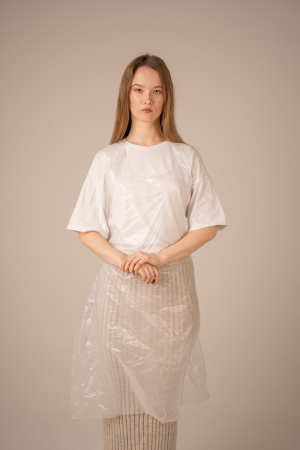 ПЭ фартуки одноразовые (9 мкм) 80*120 см (не медиц), Albens (100 шт/уп, 1000 шт/кор) (7205, белый)