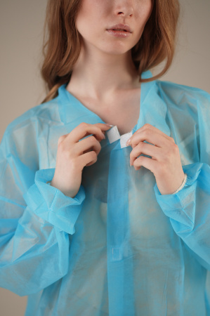 Халат медицинский на ЛИПУЧКАХ, 30 г/м2, XXL (50 шт/кор)