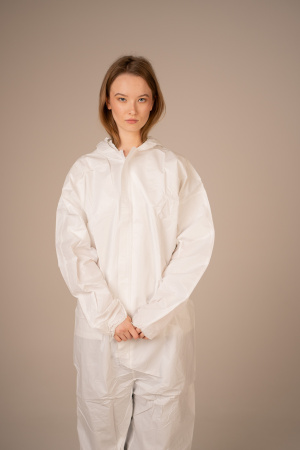 XY55 Комбинезон защитный из ламинированного нетканого материала XXL  50шт/кор)