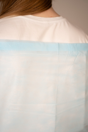 6887 Накидка для пациента на кулиске 110*70 см пл 20 (10 шт/уп, 250 шт/кор)