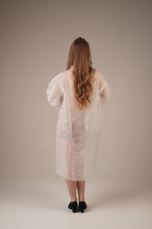 Халат медицинский на КНОПКАХ, 30 г/м2, XL (50 шт/кор) (6522, белый)