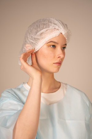 Шапочка-берет Шарлотта, 12г/кв.м 53см двойная резинка (100 шт/уп, 1000 шт/кор)