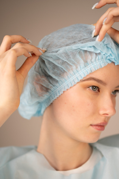 Шапочка-берет Шарлотта, 18 г/кв.м, 2-я резинка, диаметр 53 см (25 шт/уп, 1000 шт/кор)