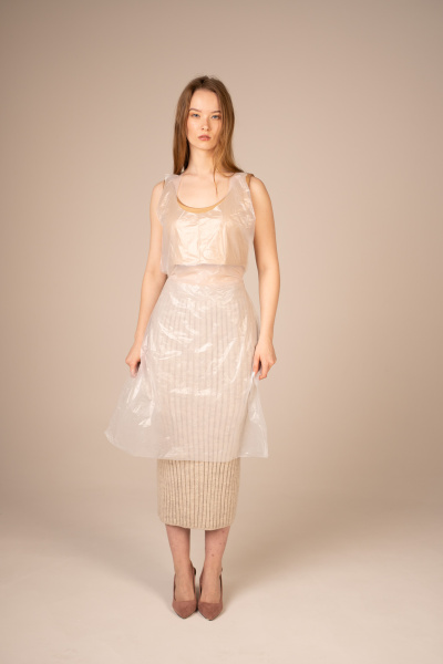 ПЭ фартуки одноразовые (9 мкм) 70*110 см (не медиц), Albens (100 шт/уп, 1000 шт/кор) (7204, белый)