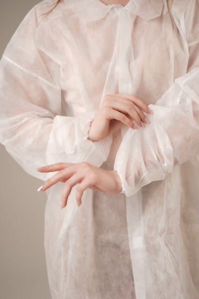 6546DM Халат медицинский на липучках, 30гр/м2., XL (50 шт/кор)