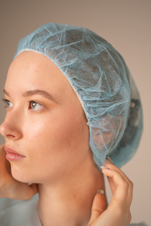 Шапочка-берет, 12г/кв.м (100 шт/уп, 1000 шт/кор) (6720A, голубой)