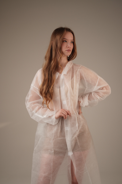 Халат медицинский на ЛИПУЧКАХ, 20 г/м2, XXL (50 шт/кор) (6543, белый)