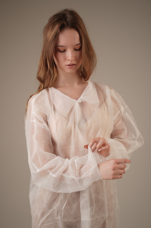 Халат медицинский на КНОПКАХ, 20 г/м2, XXXL (10 шт/уп; 50 шт/кор) (6516-10, белый)