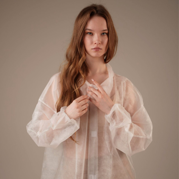 Халат медицинский на ЛИПУЧКАХ, 30 г/м2, XL (50 шт/кор)