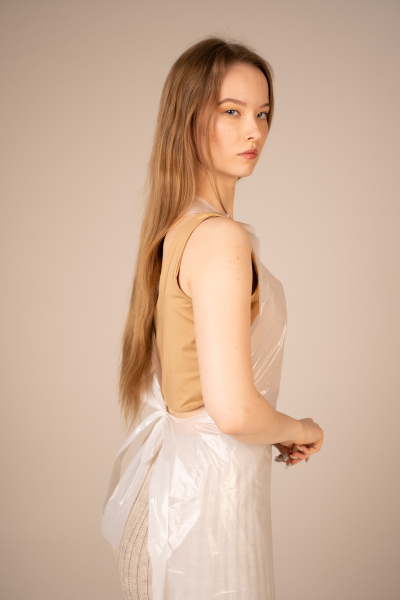 Фартук полиэтил., 75*130 см (Стандарт 20 мкм) (100 шт/уп, 1000 шт/кор)