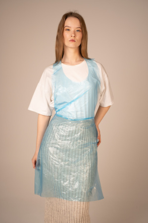 ПЭ фартуки одноразовые (9 мкм) 70*110 см (не медиц), Albens (100 шт/уп, 1000 шт/кор) (7206, голубой)