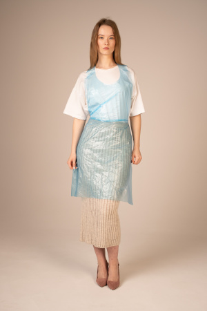 ПЭ фартуки одноразовые (9 мкм) 70*110 см (не медиц), Albens (100 шт/уп, 1000 шт/кор) (7206, голубой)