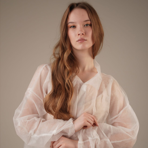Халат медицинский на ЛИПУЧКАХ, 20 г/м2, XXL (10 шт/уп; 50 шт/кор)